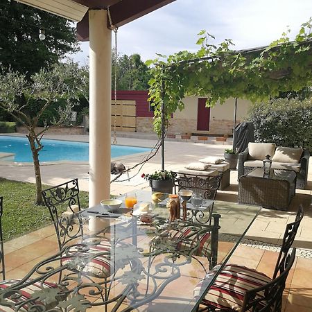 Au Doux Repos Lucbardez-et-Bargues Exterior foto