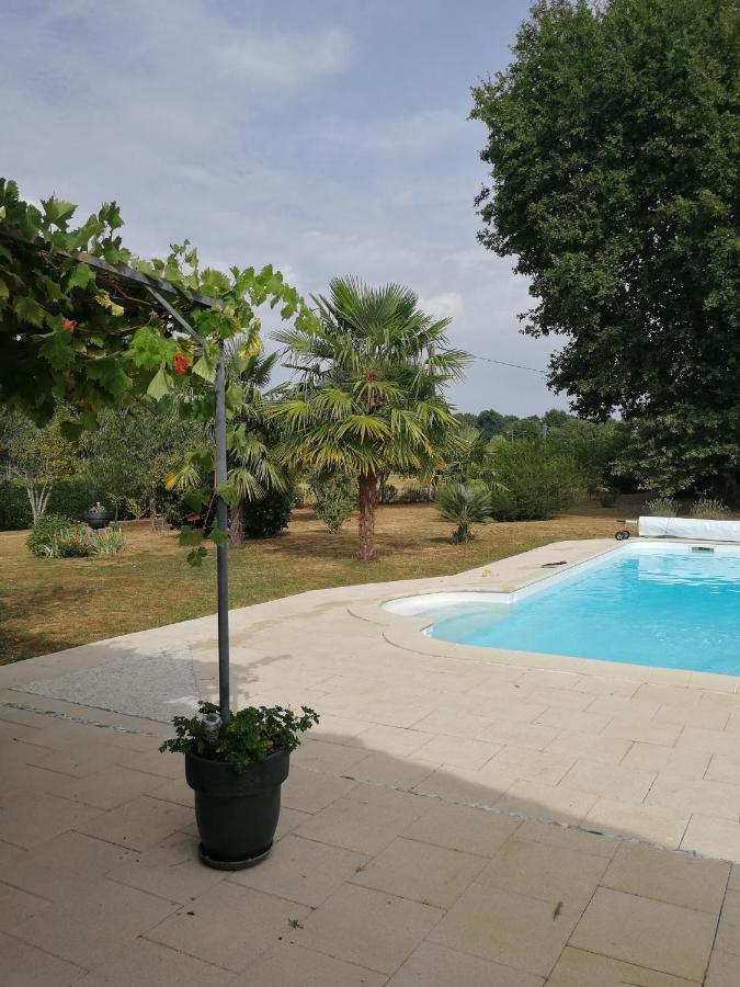 Au Doux Repos Lucbardez-et-Bargues Exterior foto